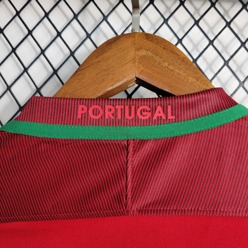 Camisola Retro Portugal - Home 2016