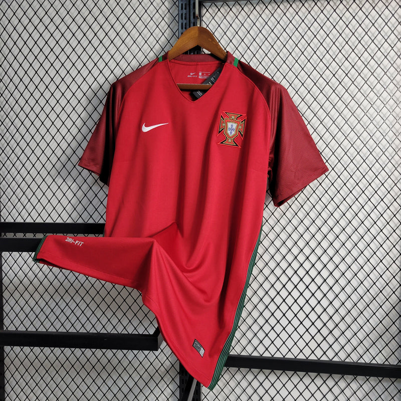 Camisola Retro Portugal - Home 2016